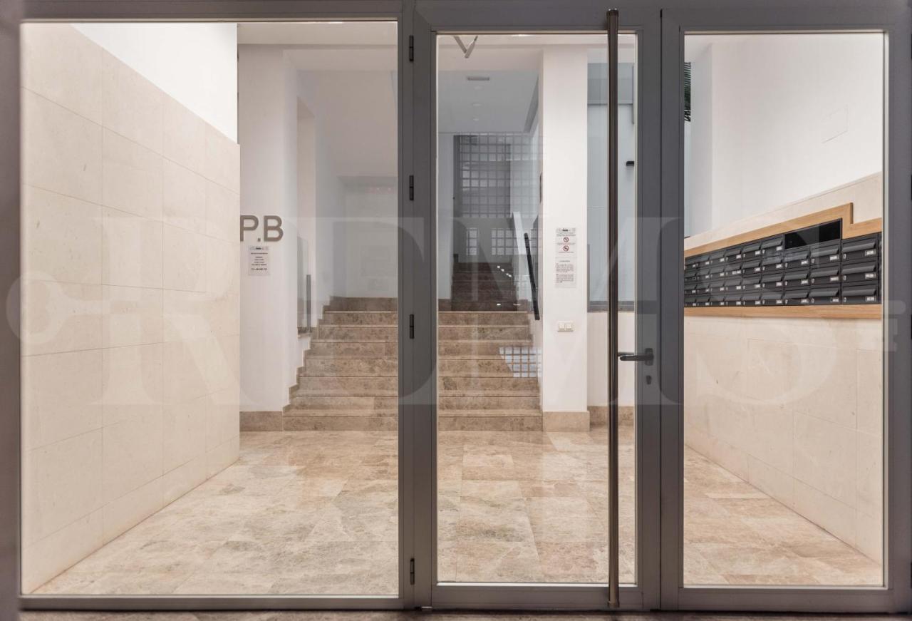 Dreamy Mediterranean Apartment With Parking - Center By Rems Málaga Dış mekan fotoğraf