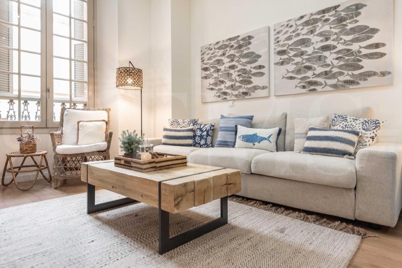Dreamy Mediterranean Apartment With Parking - Center By Rems Málaga Dış mekan fotoğraf